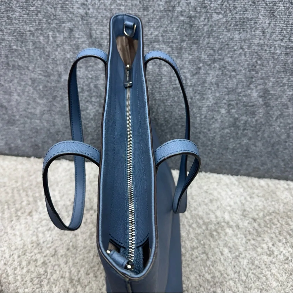 Michael Kors‎ large Blue Saffiano Tote Handbag Purse (no shoulder strap) - Picture 11 of 15